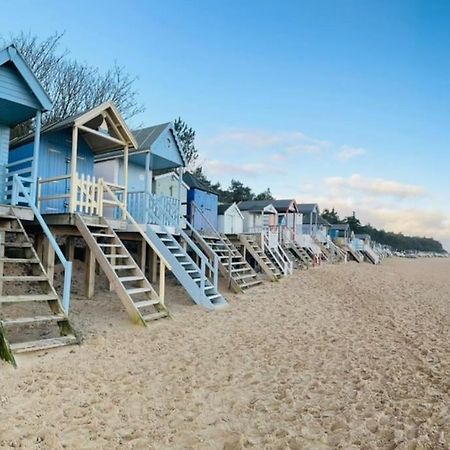 New! Blakeney. Harbour View ブレイクニー エクステリア 写真